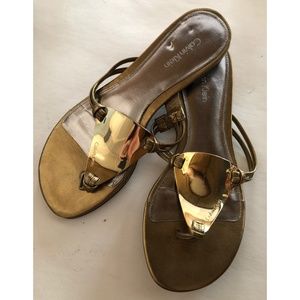 VINTAGE CALVIN KLEIN CHARLA GOLD METAL SANDALS 6.5